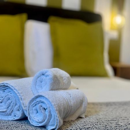Habitare Lecce & Salento Bed and Breakfast Buitenkant foto