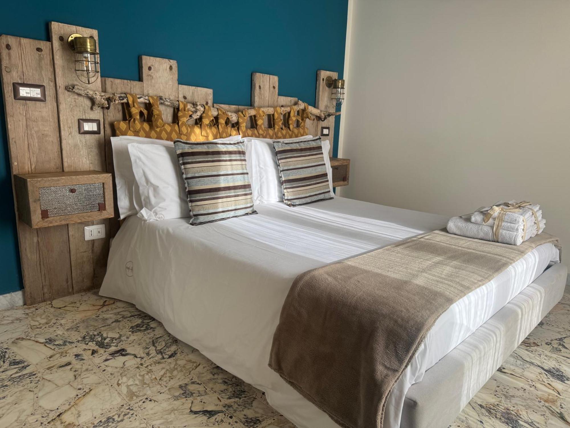 Habitare Lecce & Salento Bed and Breakfast Buitenkant foto