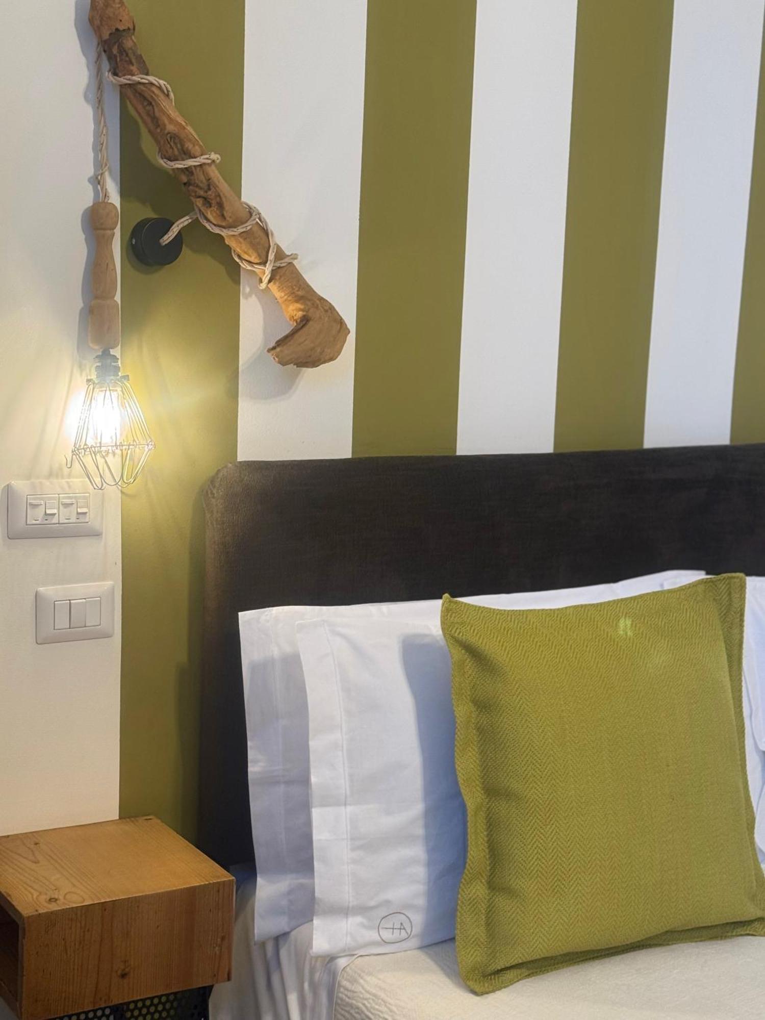 Habitare Lecce & Salento Bed and Breakfast Buitenkant foto