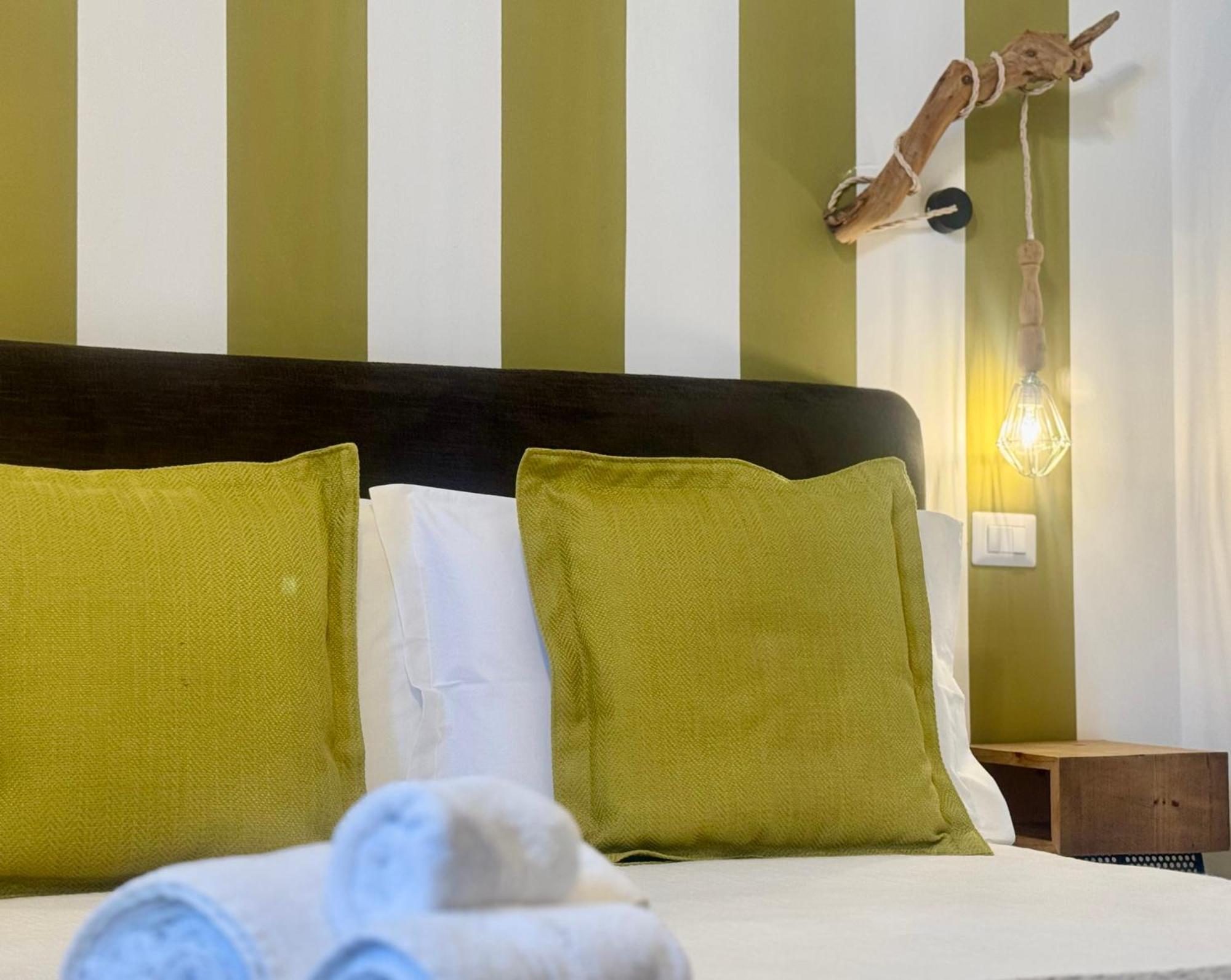 Habitare Lecce & Salento Bed and Breakfast Buitenkant foto